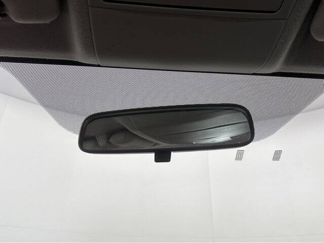 2011 Toyota Prius Two