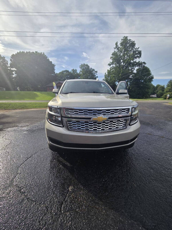 2017 Chevrolet Suburban LT