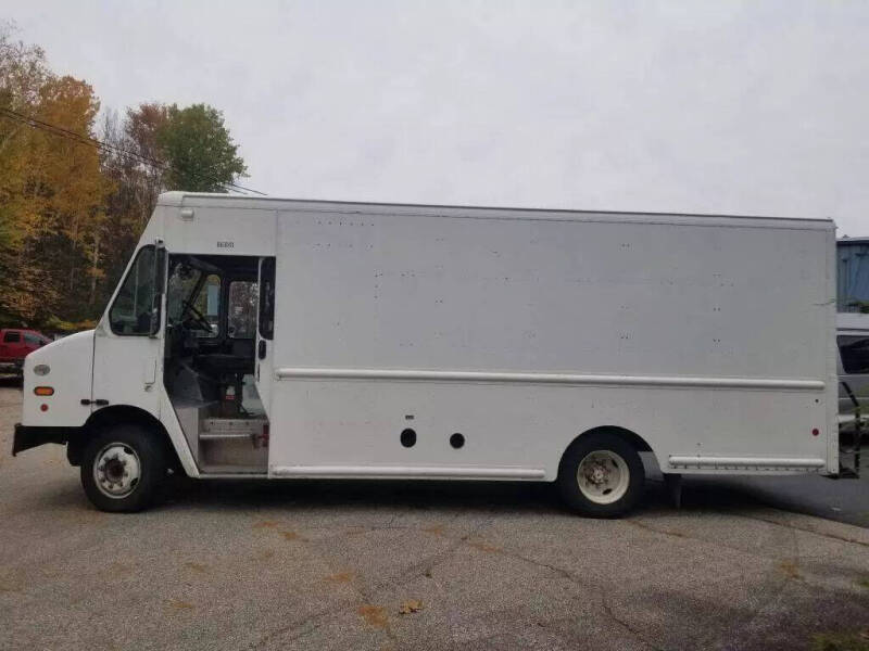 2012 Freightliner MT55 Chassis