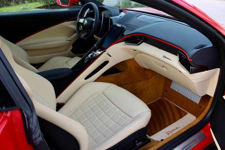 2022 Ferrari Roma