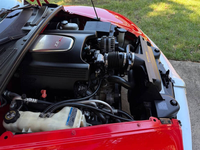 2004 Chevrolet SSR LS