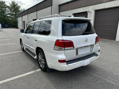 2013 Lexus LX 570
