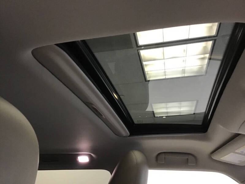 2022 Infiniti QX80 Premium Select