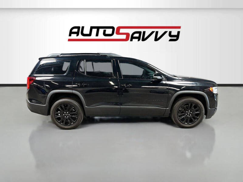 2022 GMC Acadia SLT