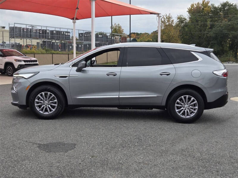 2024 Buick Enclave Premium