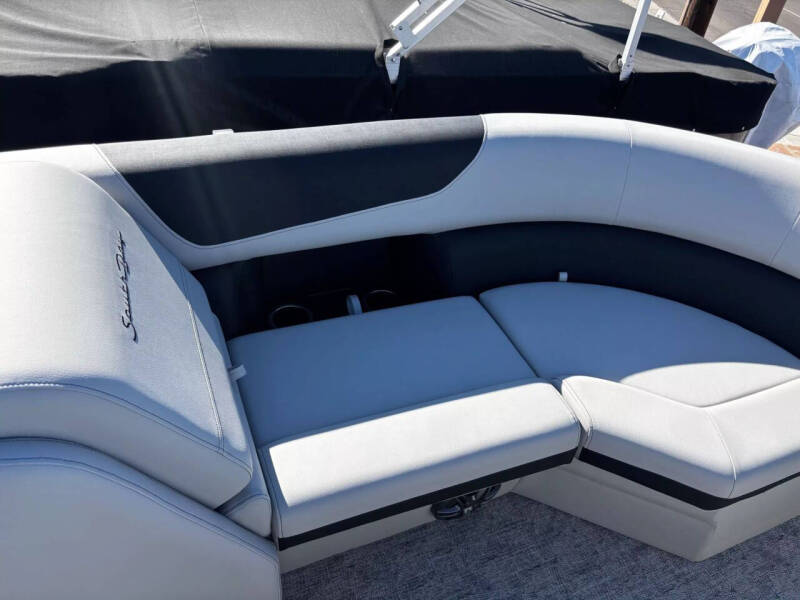 2025 South Bay PONTOON 224FCR LE