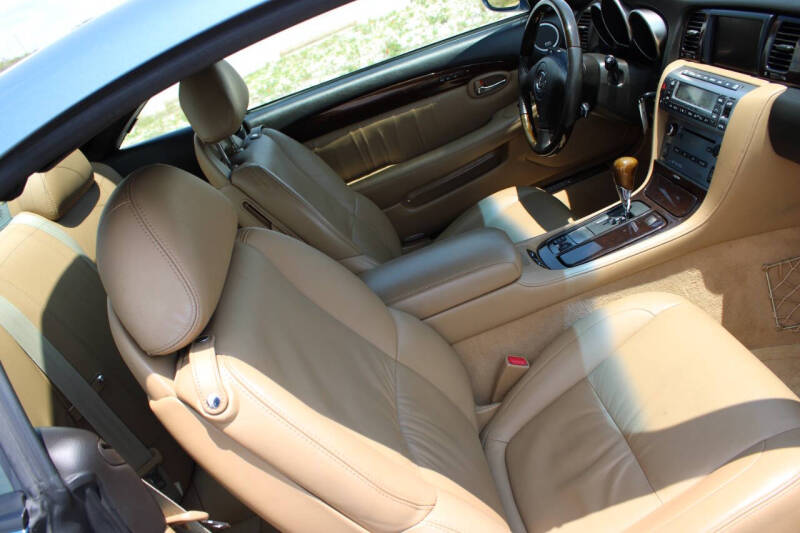 2010 Lexus SC 430
