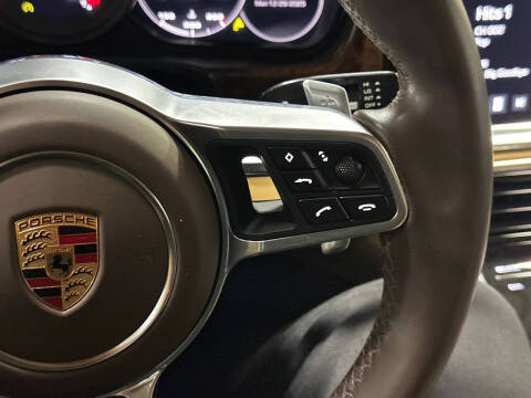 2018 Porsche Panamera