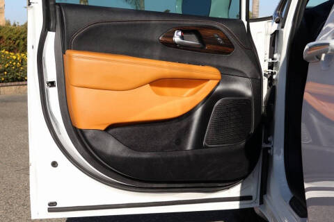 2022 Chrysler Pacifica Pinnacle