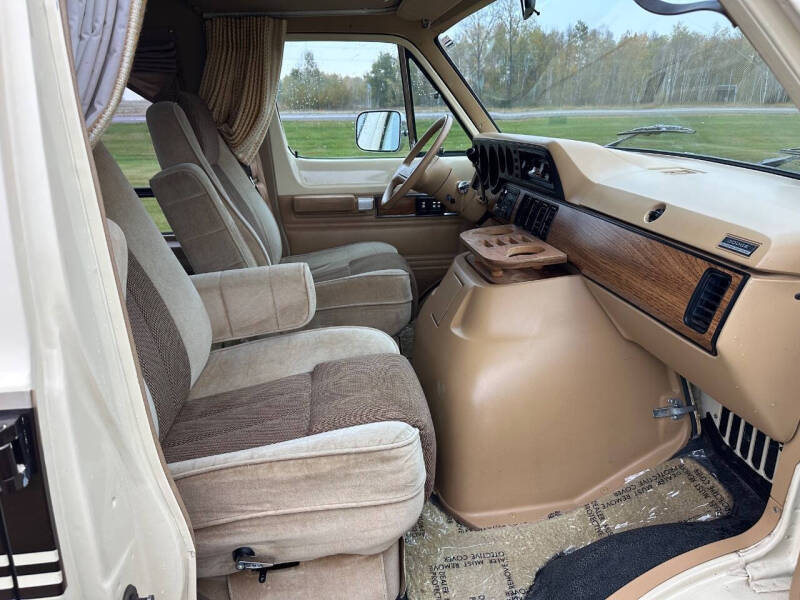 1987 Dodge Ram Van