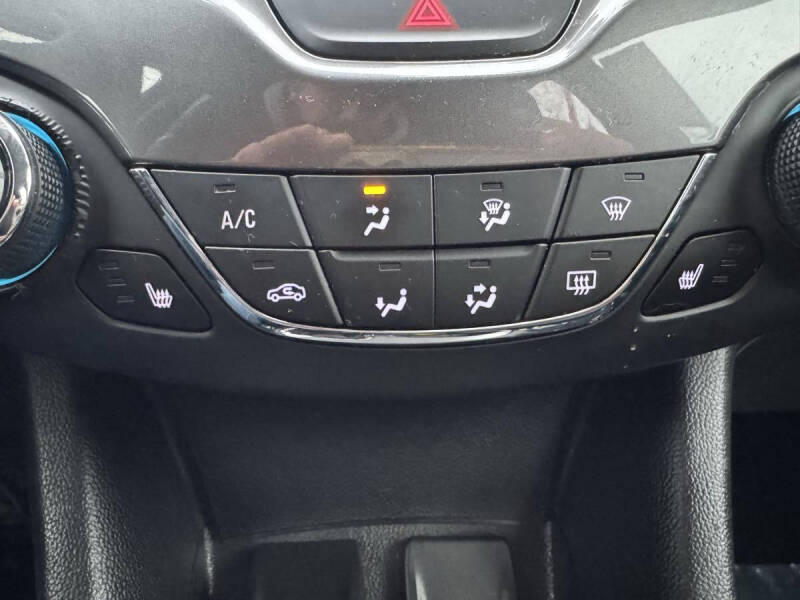 2017 Chevrolet Cruze LT Auto