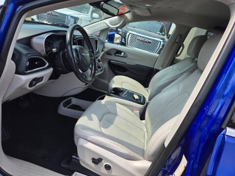 2021 Chrysler Pacifica Touring L