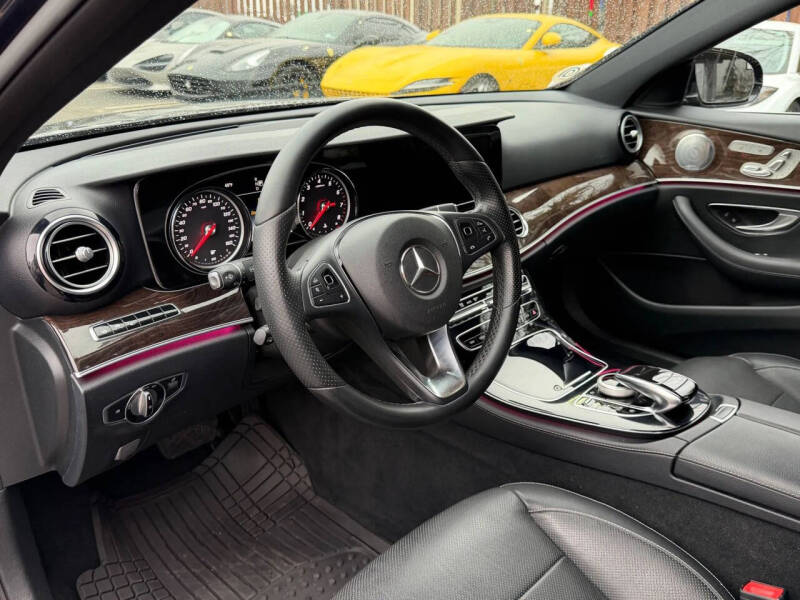 2017 Mercedes-Benz E-Class E 300 4MATIC