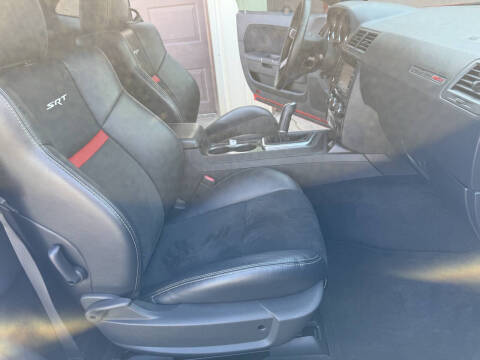 2009 Dodge Challenger SRT8