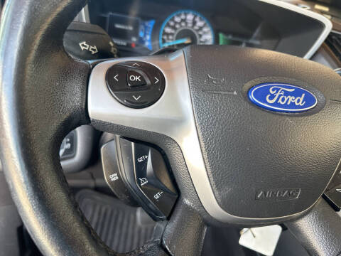 2015 Ford C-MAX Hybrid SE