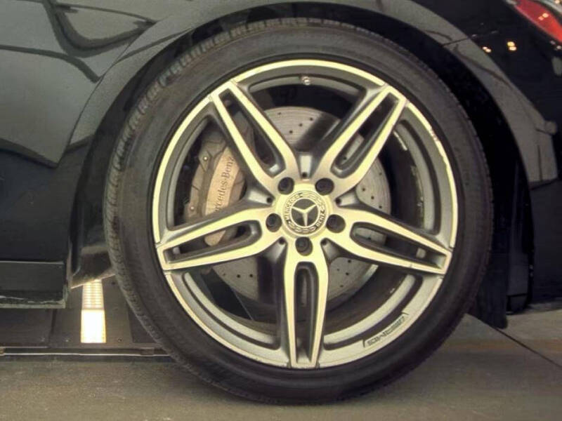 2018 Mercedes-Benz E-Class E 300