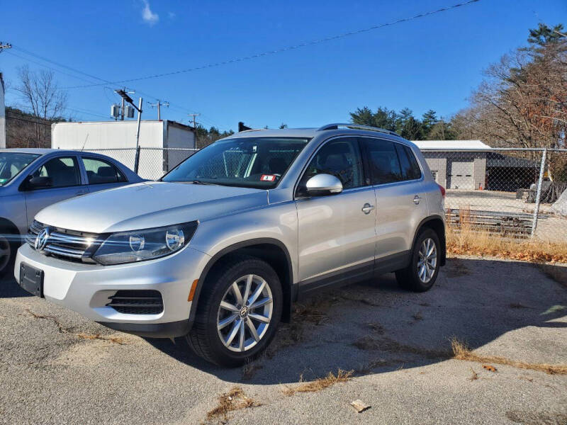 Volkswagen Tiguan's photo