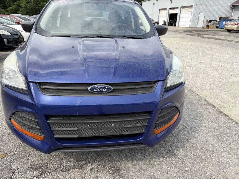 2016 Ford Escape S