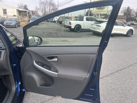 2011 Toyota Prius Two