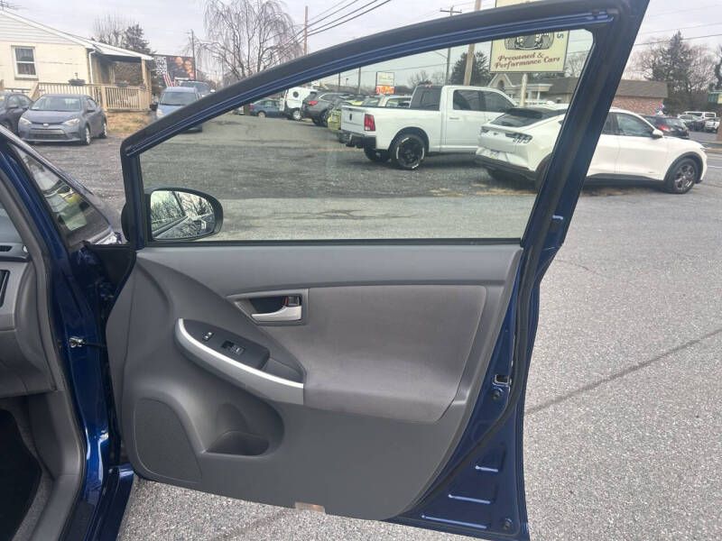 2011 Toyota Prius Two