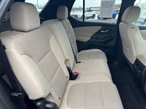 2022 Chevrolet Traverse LS