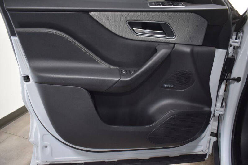 2017 Jaguar F-PACE S