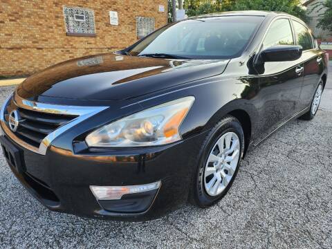2013 Nissan Altima for sale at Driveway Deals in Cleveland OH