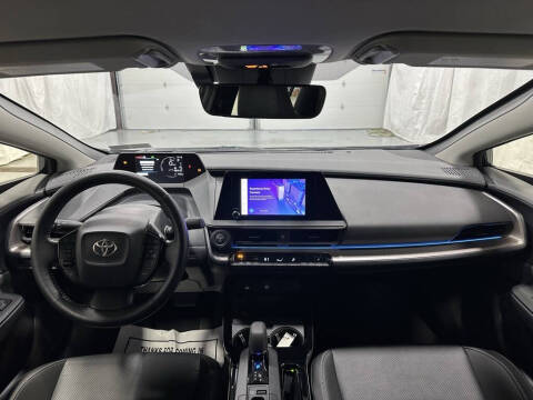 2025 Toyota Prius XLE