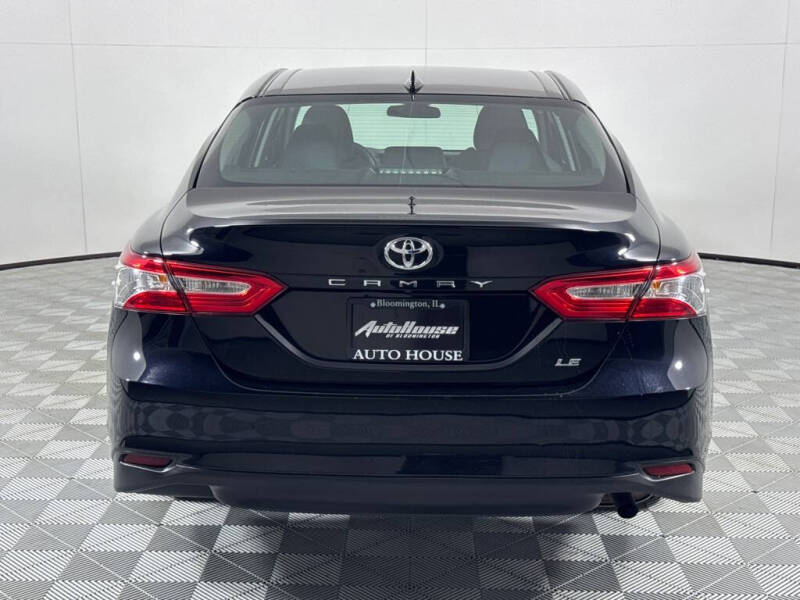 2019 Toyota Camry LE