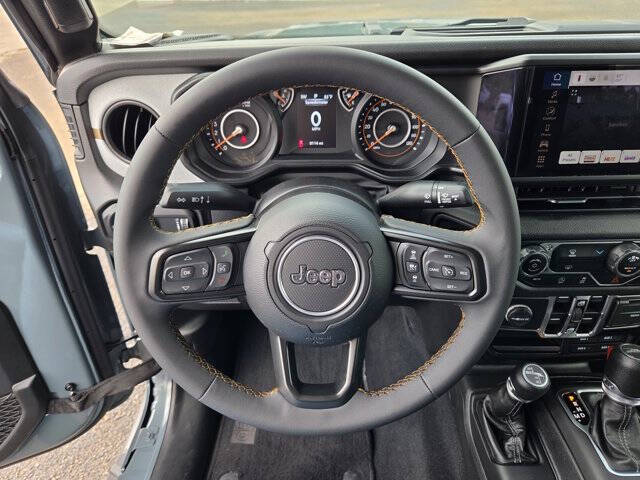 2024 Jeep Gladiator Sport S