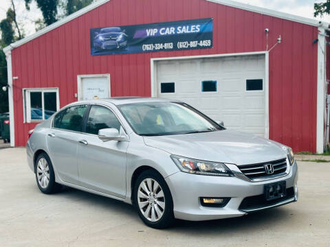 2015 Honda Accord for sale at VIP Car Sales in Ham Lake MN