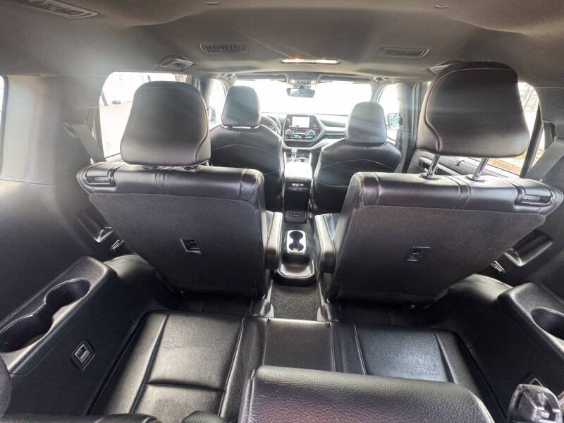 2024 Toyota Highlander XSE