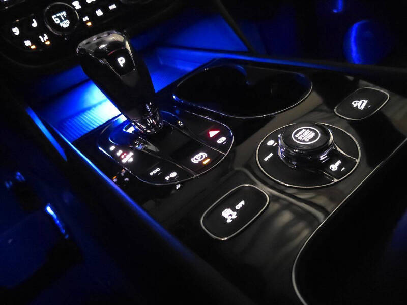 2020 Bentley Bentayga Hybrid