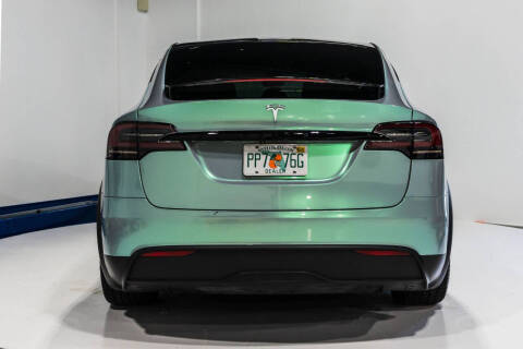 2023 Tesla Model X Standard Range