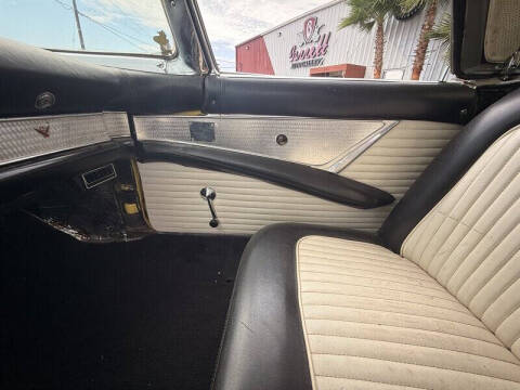 1955 Ford Thunderbird