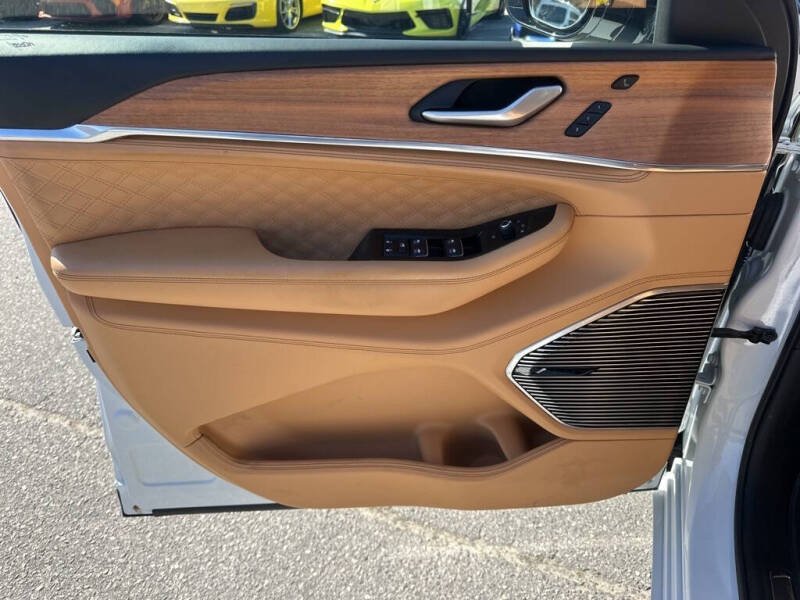 2023 Jeep Grand Cherokee L Summit