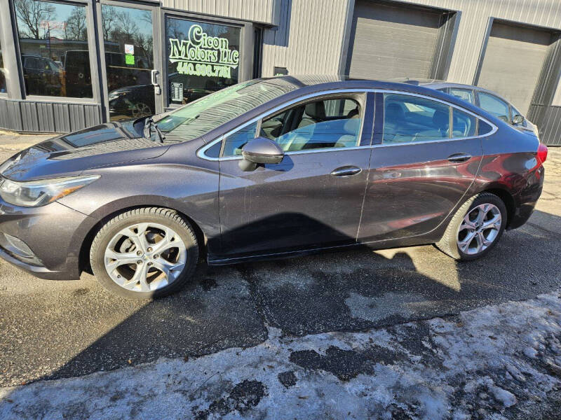 2017 Chevrolet Cruze Premier's photo