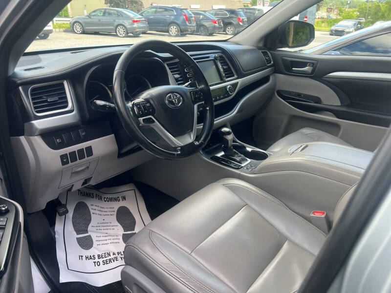 2018 Toyota Highlander Hybrid XLE