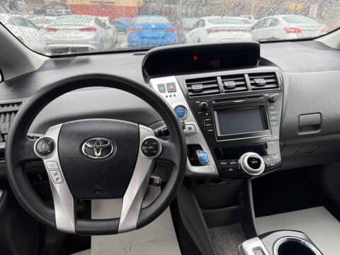 2012 Toyota Prius v