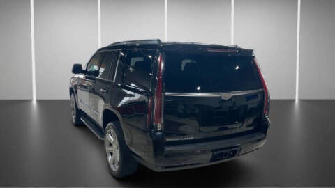 2019 Cadillac Escalade Luxury