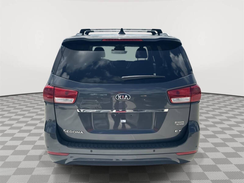 2017 Kia Sedona EX