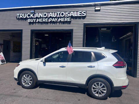 2017 Nissan Rogue S