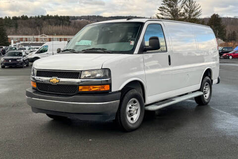 2024 Chevrolet Express 2500
