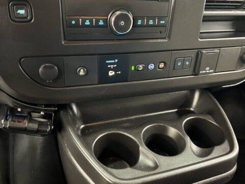 2021 Chevrolet Express 2500