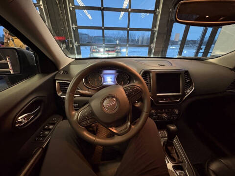 2020 Jeep Cherokee Trailhawk