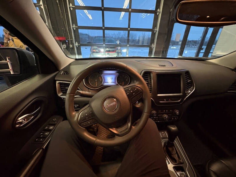 2020 Jeep Cherokee Trailhawk