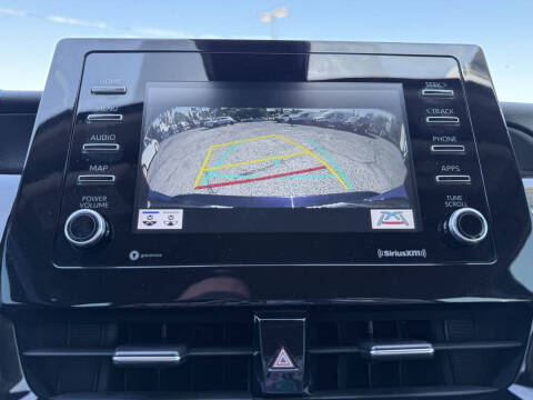 2022 Toyota Camry Hybrid LE