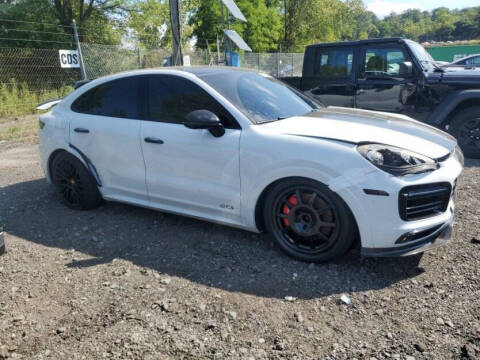 2021 Porsche Cayenne GTS Coupe
