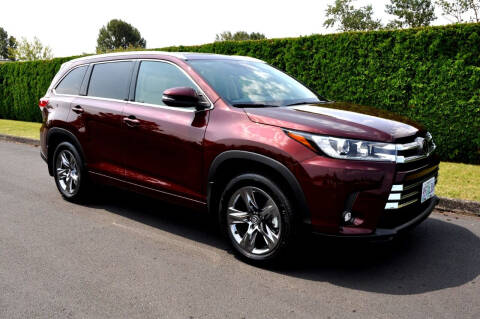 2019 Toyota Highlander for sale at Steve Pound Wholesale in Portland OR