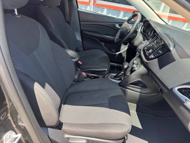 2016 Dodge Dart SE